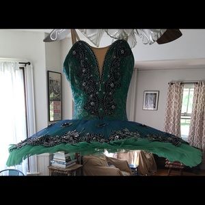 Professional ballet tutu with platter skirt xs